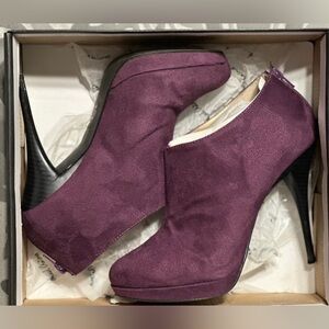 Elegant Michael Antonio Purple Suede Women's Ankle Boots SZ9